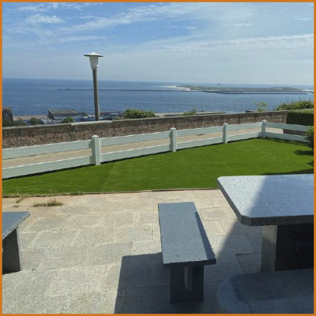 Terrasse mit Meerblick